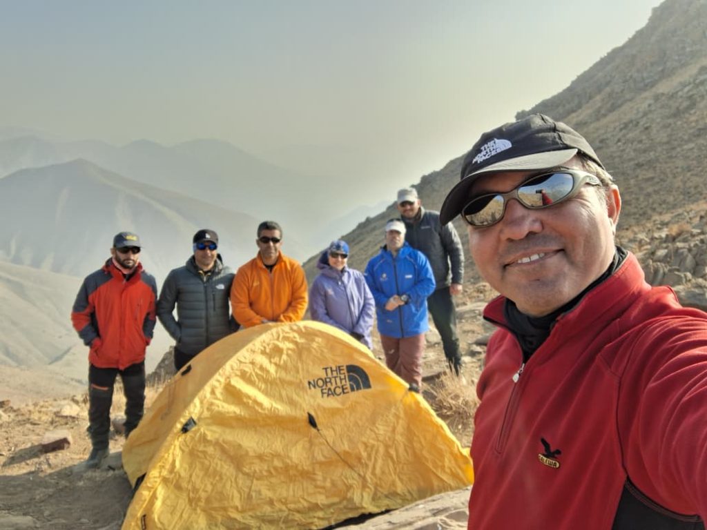 اجرا برنامه آموزش صعود به ارتفاع و برقراری کمپ اعضاء جدید مورخ ۷ آذر ۱۴۰۴